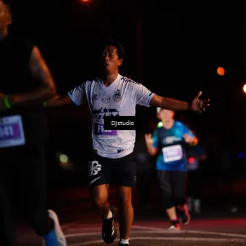 Runner Photo 4980013