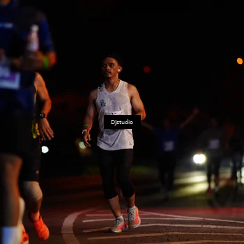 Runner Photo 4980111