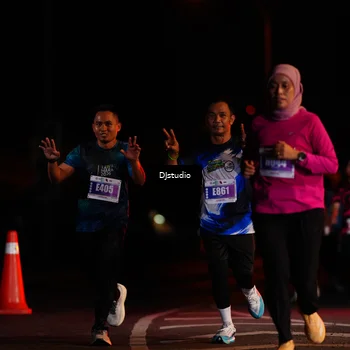 Runner Photo 4980302