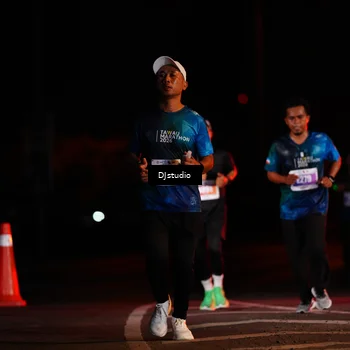 Runner Photo 4980447