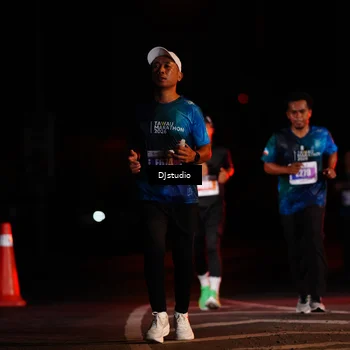 Runner Photo 4980448
