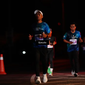Runner Photo 4980450