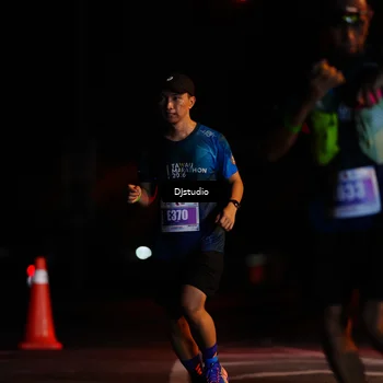 Runner Photo 4980682