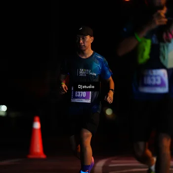 Runner Photo 4980690
