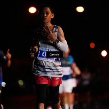 Runner Photo 4980813