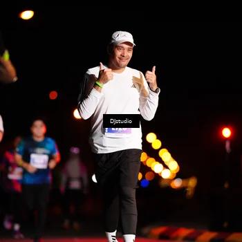 Runner Photo 4981004