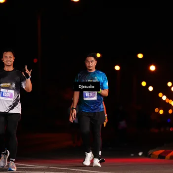 Runner Photo 4981126