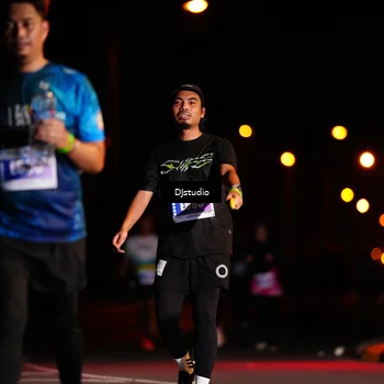 Runner Photo 4981136