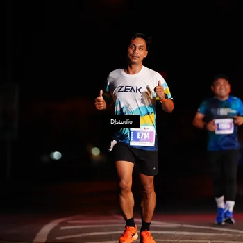 Runner Photo 4981192