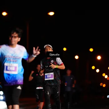 Runner Photo 4981240
