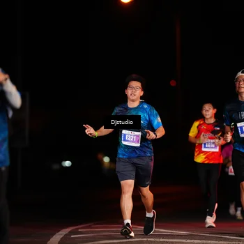 Runner Photo 4981344