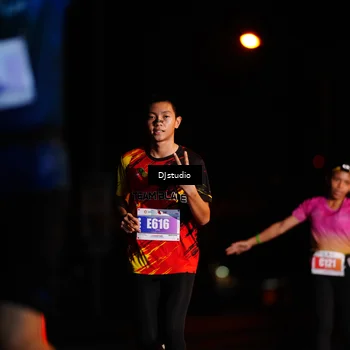 Runner Photo 4981372