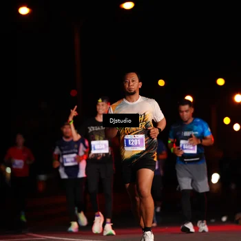 Runner Photo 4981459