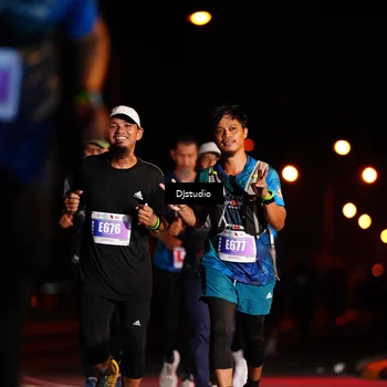 Runner Photo 4981822