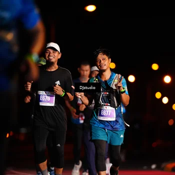 Runner Photo 4981823