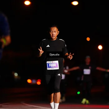 Runner Photo 4981894