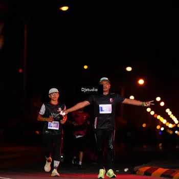 Runner Photo 4981905