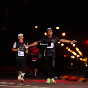 Runner Photo 4981912