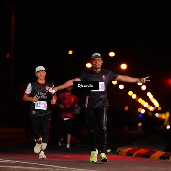 Runner Photo 4981914