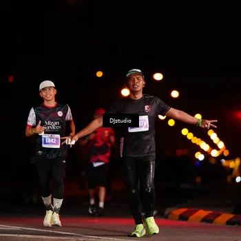 Runner Photo 4981916