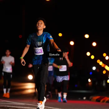 Runner Photo 4981999