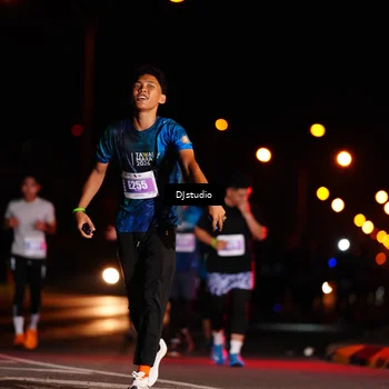 Runner Photo 4982001