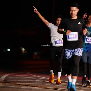 Runner Photo 4982041