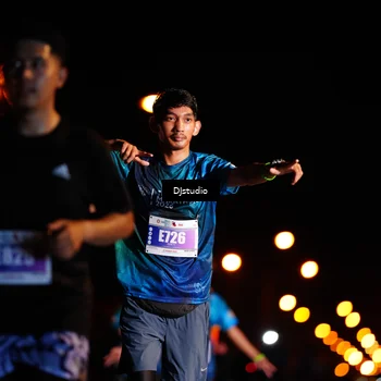 Runner Photo 4982060