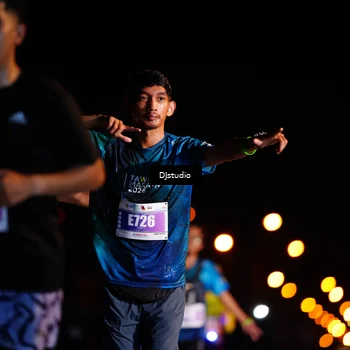 Runner Photo 4982070
