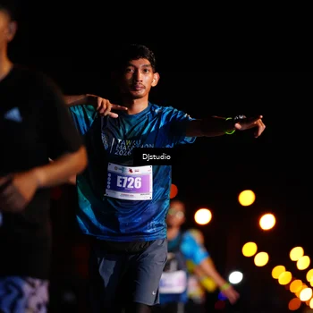 Runner Photo 4982071