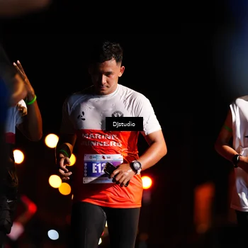 Runner Photo 4982200
