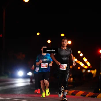 Runner Photo 4982204