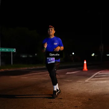 Runner Photo 4982343