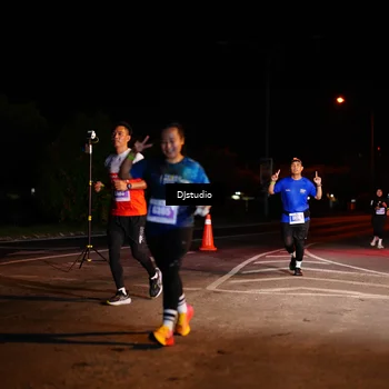 Runner Photo 4982374