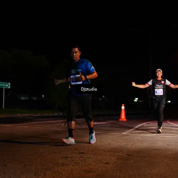 Runner Photo 4982659