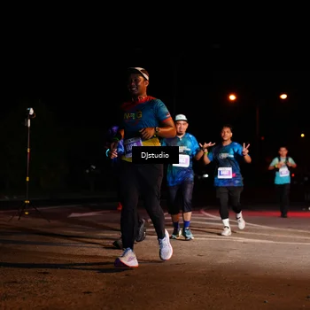 Runner Photo 4982709