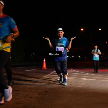Runner Photo 4982715
