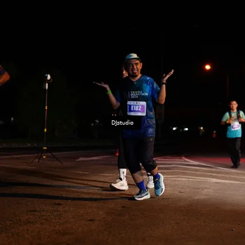 Runner Photo 4982725