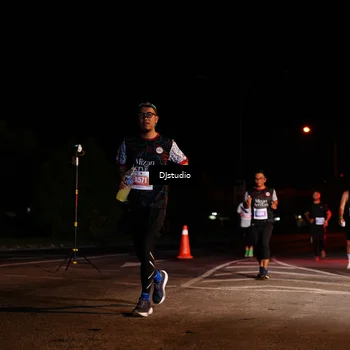 Runner Photo 4982757