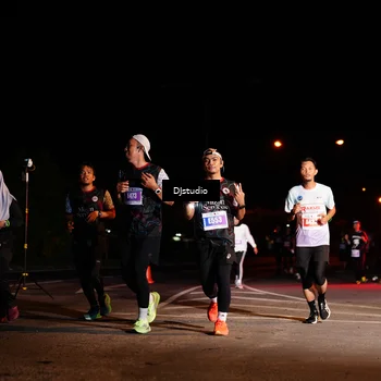 Runner Photo 4982871
