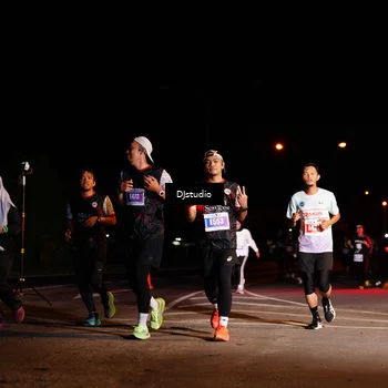 Runner Photo 4982873