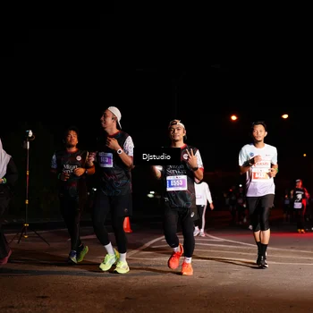 Runner Photo 4982875