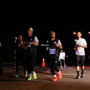 Runner Photo 4982886