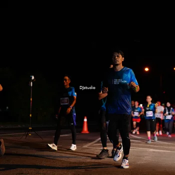 Runner Photo 4982964