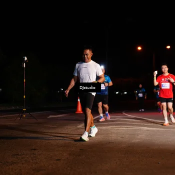 Runner Photo 4983006
