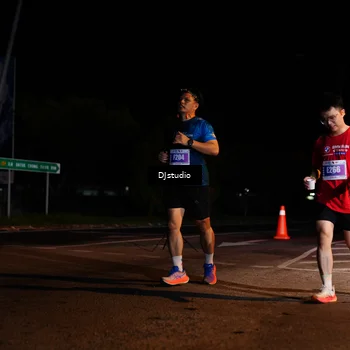 Runner Photo 4983014