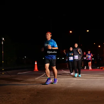 Runner Photo 4983036