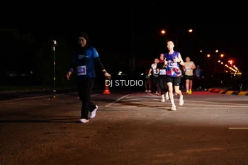 Runner Photo 4983067
