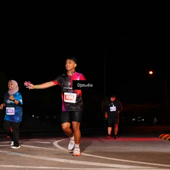 Runner Photo 4983077