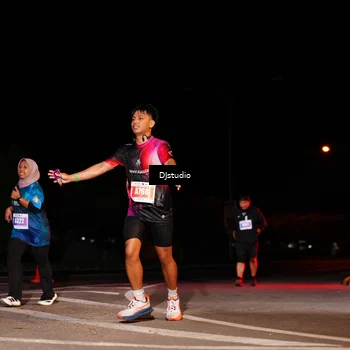 Runner Photo 4983079